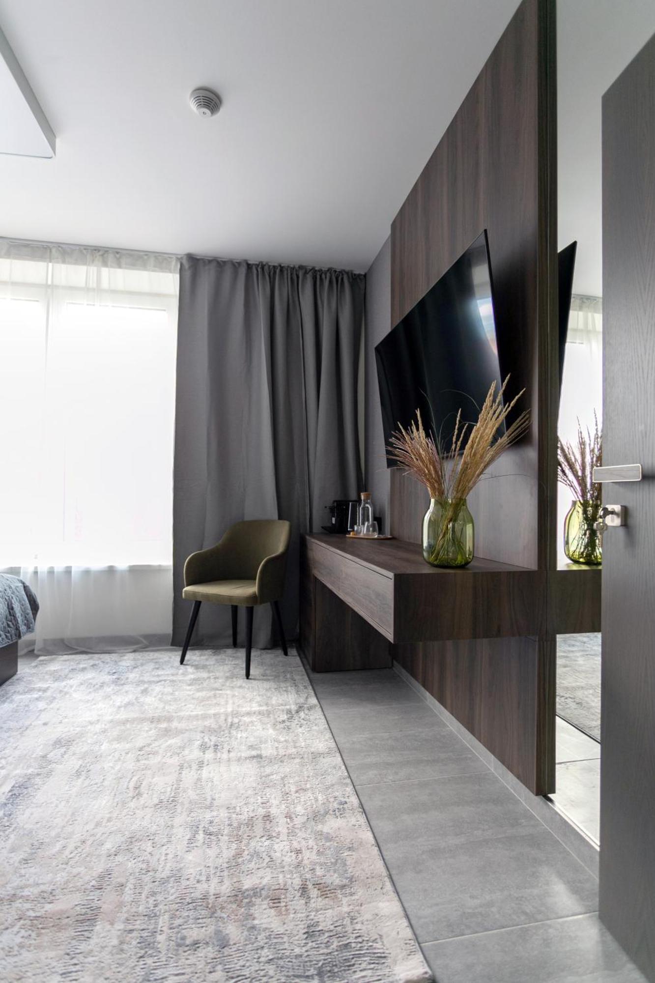 Luong Europe Apartments Prague Exterior photo