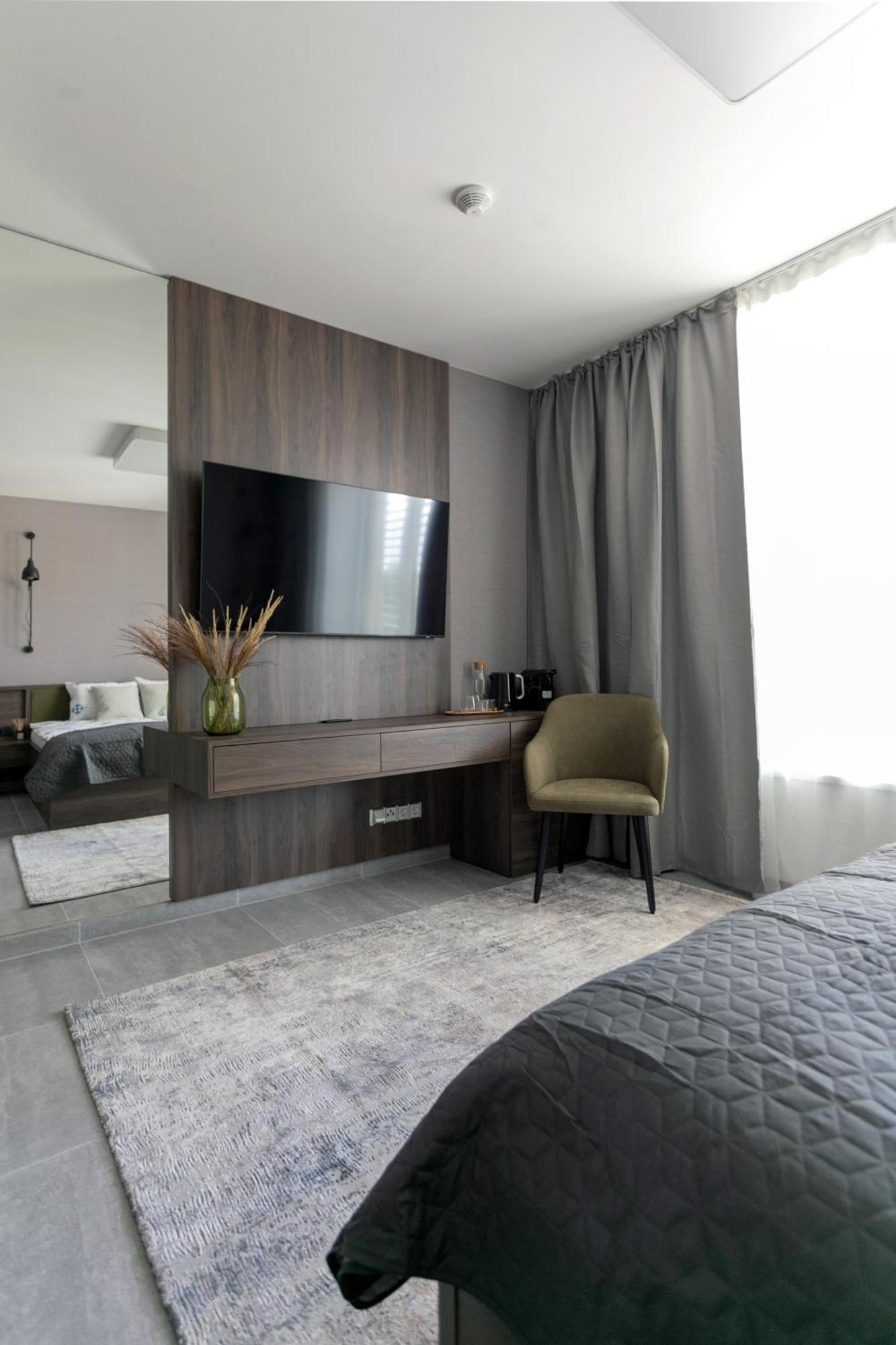 Luong Europe Apartments Prague Exterior photo